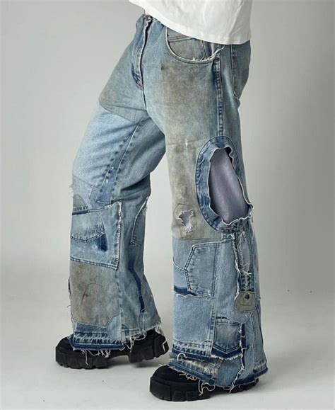 джинсы клеш | Fashion, Denim fashion, Fashion outfits