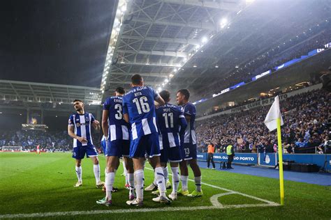 Jogadores do FC Porto celebram nas redes sociais veja as reações