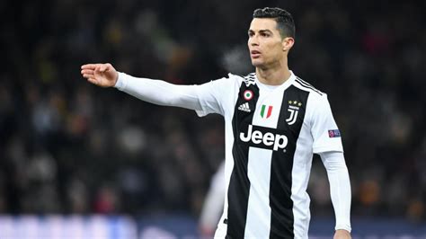 Leaked Juventus Kit For 2019 20 Hints At A Move Away From Clubs Iconic