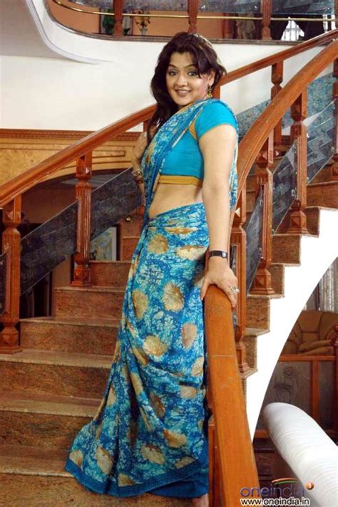 Actress Hot Wallpapers Aarti Agarwal Hot Pics