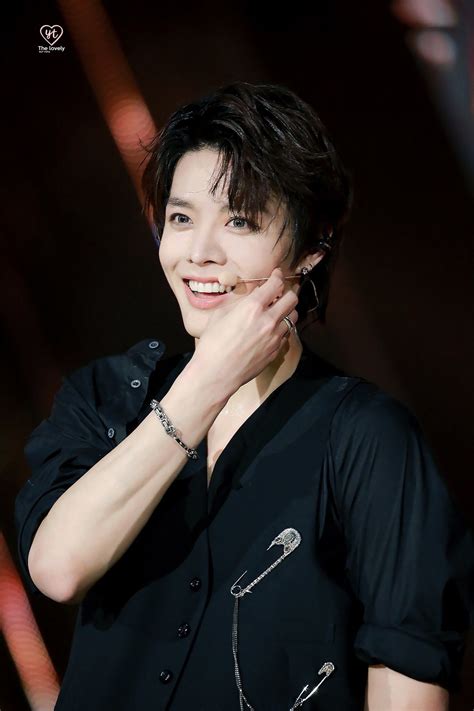 Yuta Smile Yuta Nct Smile Yuta Navel Piercing