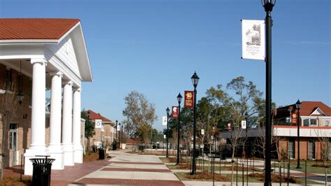 Top 10 Residence Halls at PRCC - OneClass Blog