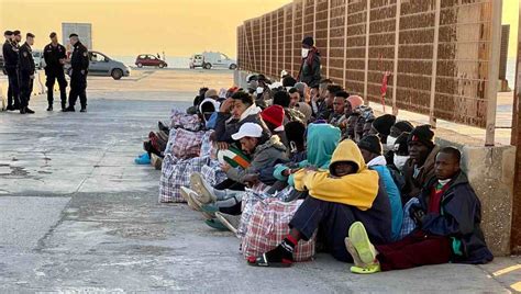 A Lampedusa cè stato un nuovo sbarco di migranti dopo giorni di stop