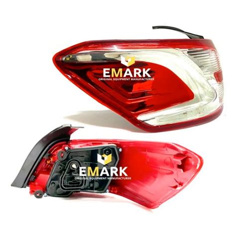 Foco Farol Trasero Izquierdo Peugeot 301 2013 Al 2017 Emark