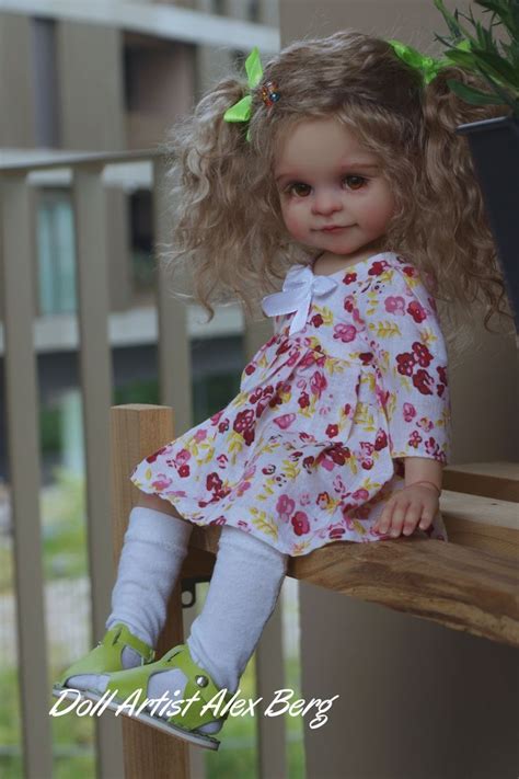Custom Doll Ruby Red 🌸 nel 2024 | Bamboline