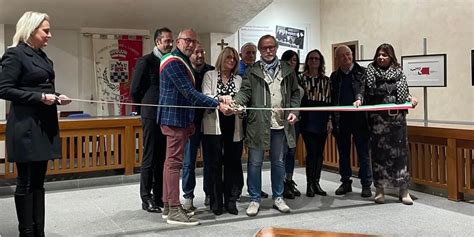 Vedano Inaugurata La Mostra Sui Passi Della Violenza Di Sergio