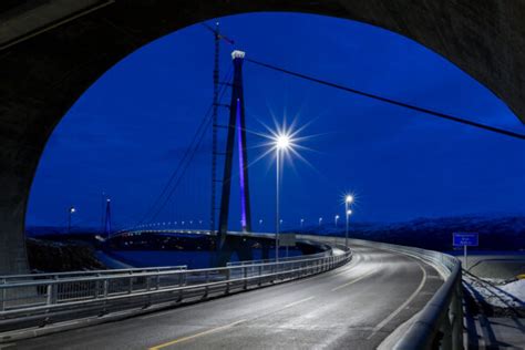 Éclairage LED du tunnel de Mundalsberg en Norvège AEC Illuminazione