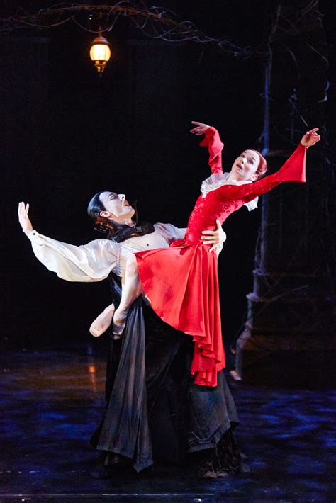 Northern Ballet Dracula Leeds Dancetabs