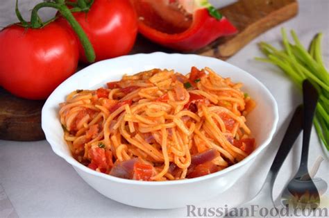 Рецепт: Спагетти с овощами и сыром (на сковороде) на RussianFood.com