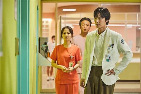 韓劇《精神病房也會迎來清晨》10大劇情演員！每集爆哭預定，netflix獨家開播 精神病房也會迎來清晨劇情線上看、朴寶英、延玗臻、延宇振