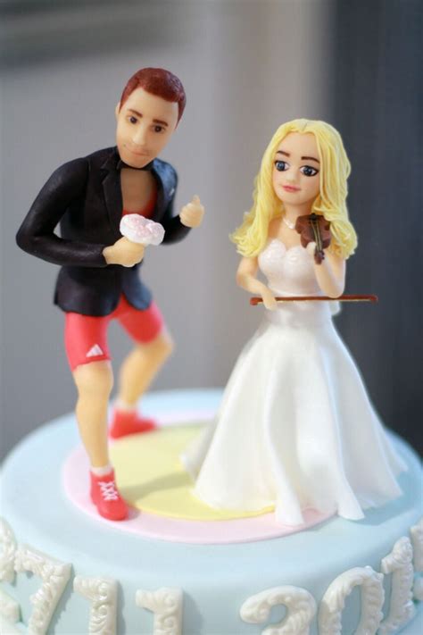 Wedding Cake For Wrestler And Violinist Wedding Cakes Violinist Wedding