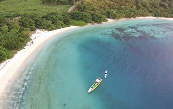 Sare Mangemo Beach Sumbawa Indonesia Ultimate Guide January 2025