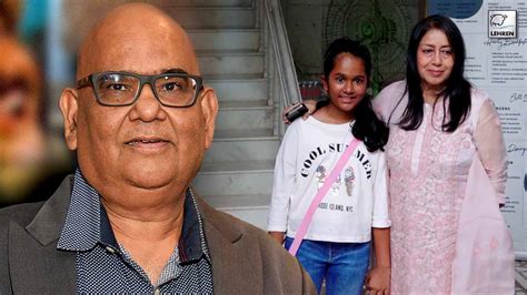 Satish Kaushik's Daughter & Wife Celebrate His Birth Anniversary