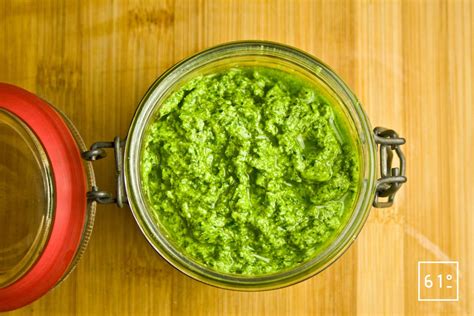 Pesto De Basilic Recette Degr S