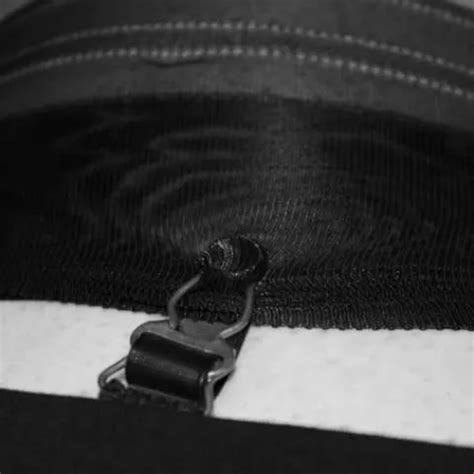 Belle Brune Se Fait Enculer En Bas Et Porte Jarretelles Anal Anal Porn Xhamster