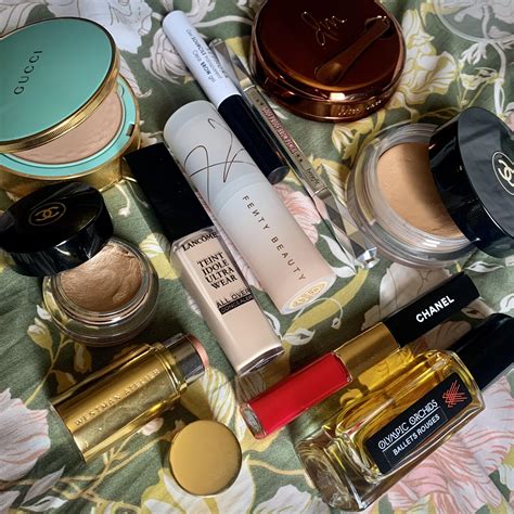 I have finally bit the bullet and bought Tom Ford duos! : r/makeupflatlays