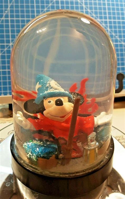 Disney Schneekugel Micky Maus Walt Disney Mickey Mouse Snow Globe