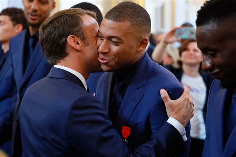 PSG Mbappé a consulté Macron et apprécié ses bons conseils