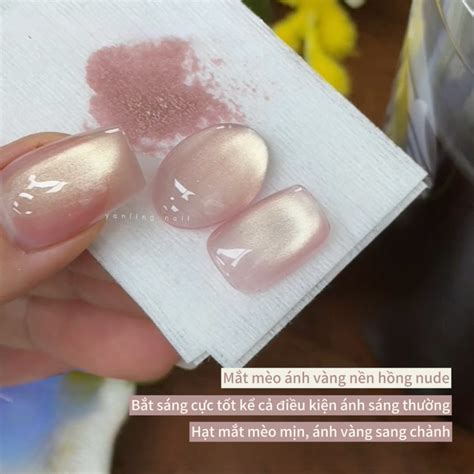 Sơn mắt mèo ánh vàng nền màu hồng nude bắt sáng siêu tốt tông màu sang