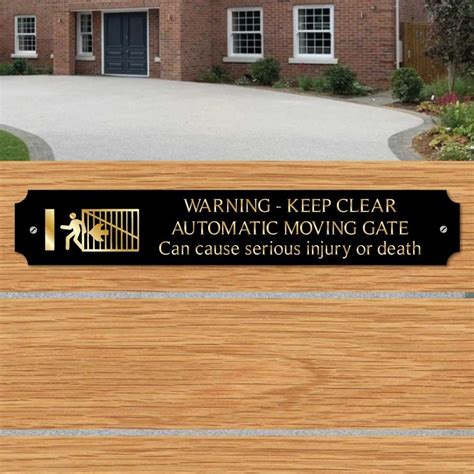 Jaf Graphics Keep Clear Automatic Gate Warning Sign