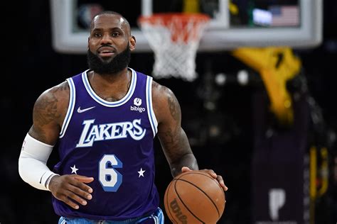 Lebron Agrees Two Year Lakers Extension Reports