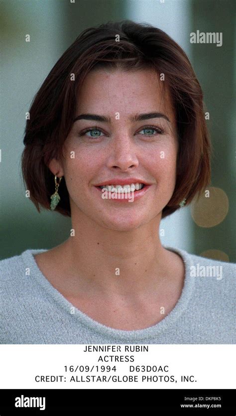 Hot Sexy Jennifer Rubin Bikini Pics