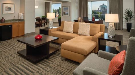 Hilton Vancouver Washington from $132. Vancouver Hotel Deals & Reviews ...