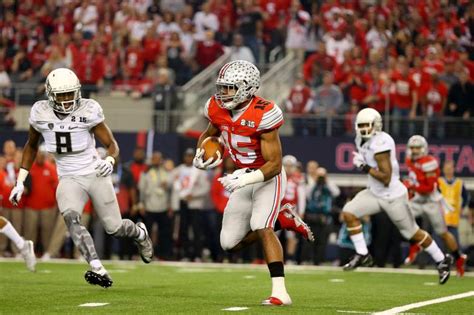 Ezekiel Elliott Ohio State College Career: Stats & Accolades