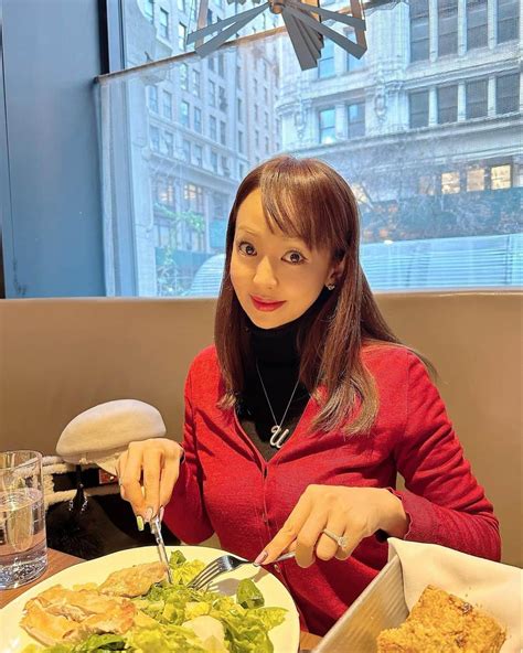 神田うのさんのインスタグラム写真 神田うのinstagram「お料理のお写真撮っていなかったですが、何を頼んでも美味しかったモダン