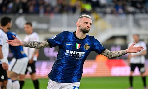 Inter Retroscena Su Brozovic Ecco Chi Lo Voleva Mercato