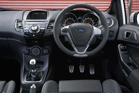 Ford Fiesta St 2013 To 2017 Expert Rating The Car Expert