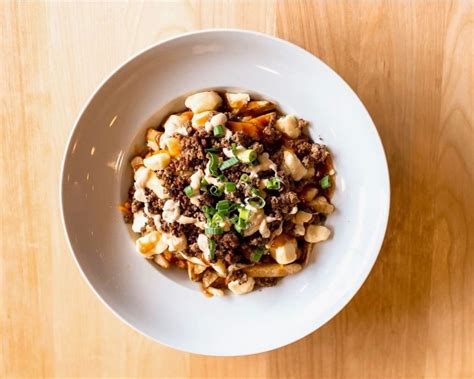 Top 10 spots for the BEST poutine in QUEBEC City