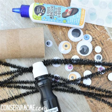 Spider Toilet Paper Roll Craft - An Easy Halloween craft for kids