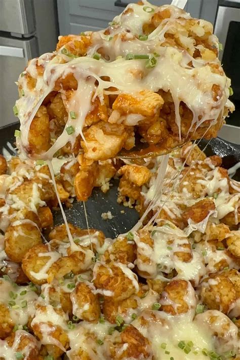 Cheesy Bbq Buffalo Chicken Tater Tot Skillet Cooking In The Midwest