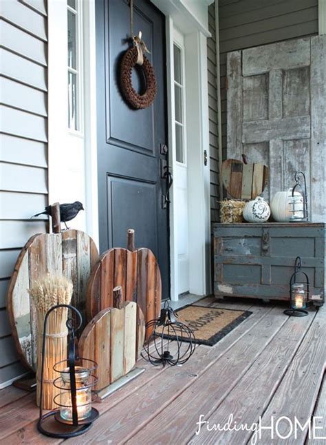 Cheap And Creative Halloween Decor From Reclaimed Wood