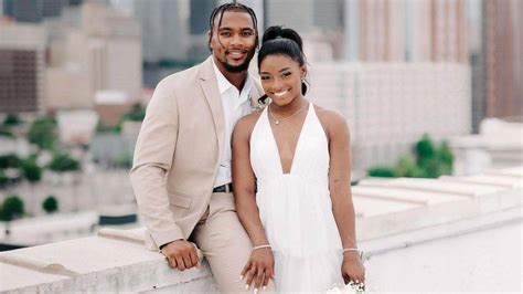 Who Is Simone Biles Husband? Jonathan Owens, Age, Net Worth, Height