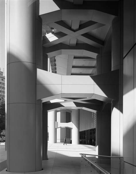 Hong Kong And Shanghai Bank Hong Kong The Plaza Seen Through The