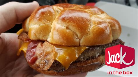 Jack In The Box Triple Bacon Buttery Jack Review Carbs Youtube