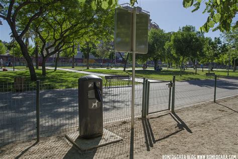 Parque Para Perros En El Parque De La Canaleta Mislata Flickr