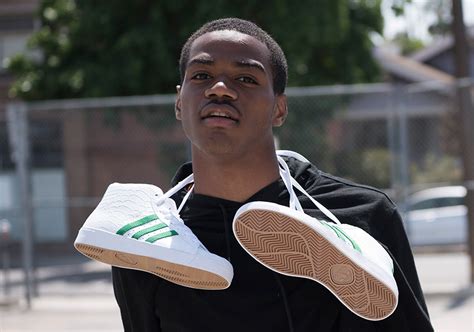 Tyshawn Jones Discusses Skating For adidas, Supreme, and More - SneakerNews.com