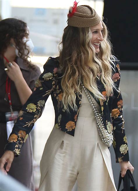 PICS Behind The Scenes Snaps Of The Sex And The City Reboot