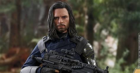 Bucky Barnes Ganha Tamb M Seu Hot Toys Na Vers O Vingadores Guerra Infinita Universo Marvel