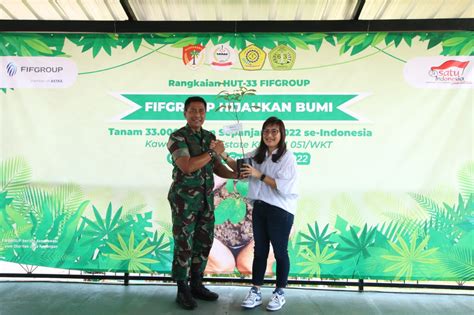 Kemilau HUT Ke 33 Tahun Gandeng Tiga SMKN Pertanian FIFGROUP Tanam 1