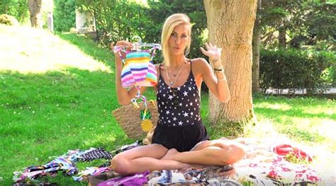 Bikini Mayo Seçimi Tüyoları Çağla Şıkel Bin Kelam