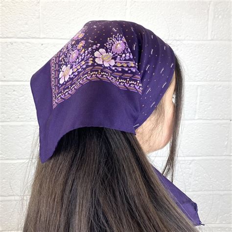 Pin By Amelie La Mort On Head Wear Covering Head Scarf Styles