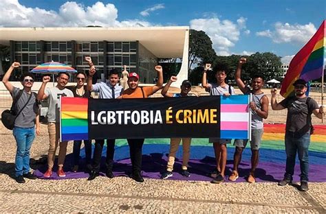 Nas estatísticas do governo do RS crime de homofobia não Variedades