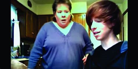 La sorprendente reacción de una madre al saber que su hijo es gay Lo