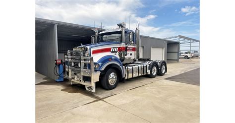 2014 MACK SUPER LINER CLXT For Sale