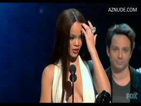 THE BILLBOARD MUSIC AWARDS NUDE SCENES AZNude