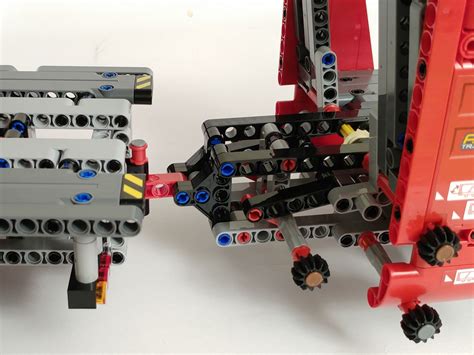 LEGO® Technic review: 42098 Car Transporter (part 2) | New Elementary ...